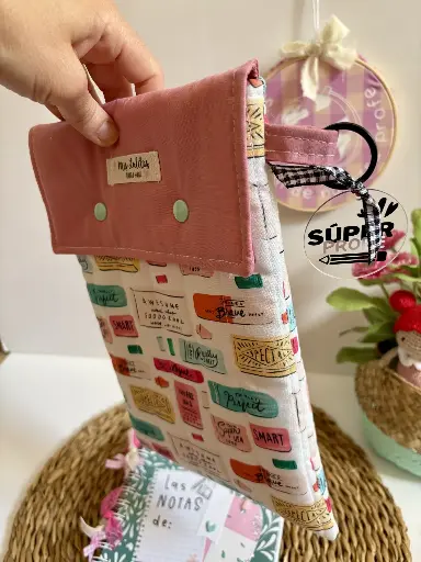 Funda "Mis Lulitas Viajeras".